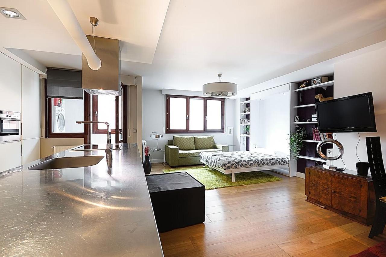 Piso Moderno, Centrico Y Con Garaje Gratis Apartment Bilbao Luaran gambar