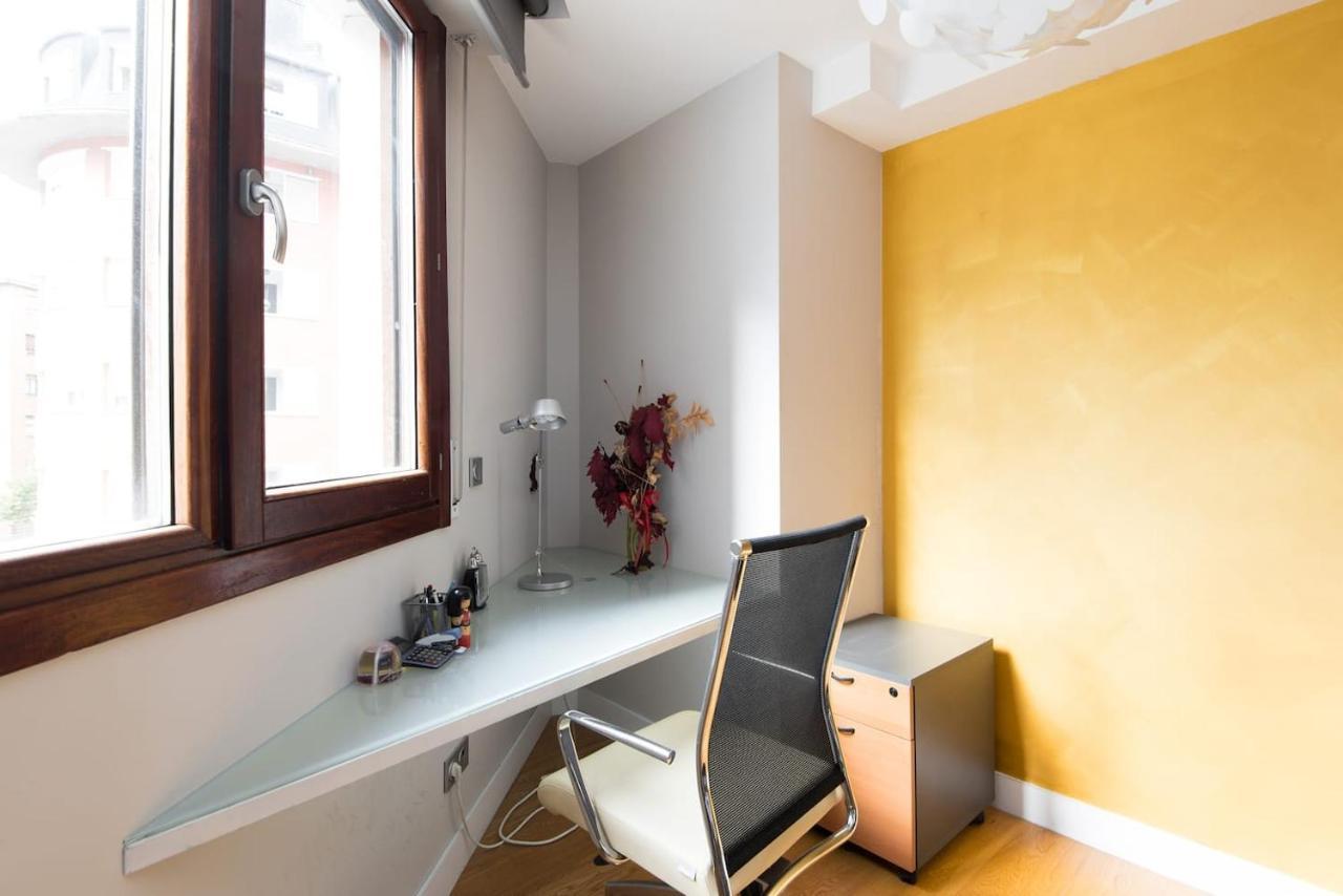 Piso Moderno, Centrico Y Con Garaje Gratis Apartment Bilbao Luaran gambar